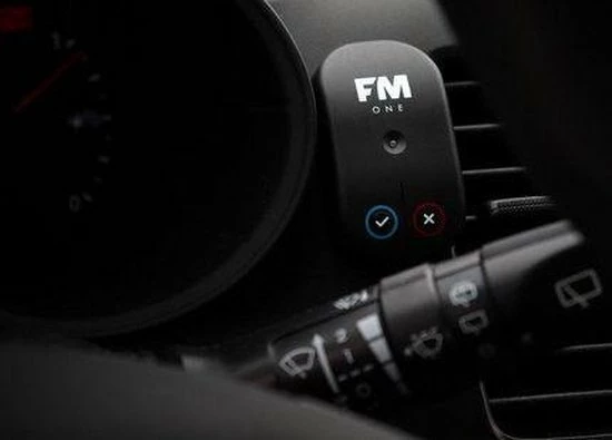 Flitsmeister ONE Waarschuwingsmelder Voor Flitsmeister APP - Flitsmeister - Flitsmeister Add-On - Flitsmeister One 4 Flitsmeister ONE Waarschuwingsmelder Voor Flitsmeister APP - Flitsmeister - Flitsmeister Add-On - Flitsmeister One - Image 2