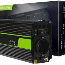 GREEN CELL Voltage Auto Omvormer 12V Naar 230V, 300W Zuivere Sinus Golf.