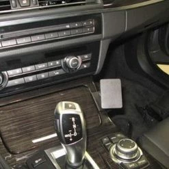 Brodit Console Mount V. BMW 5 Series F10/F11 10- -70Mai SHOP 550x412 102