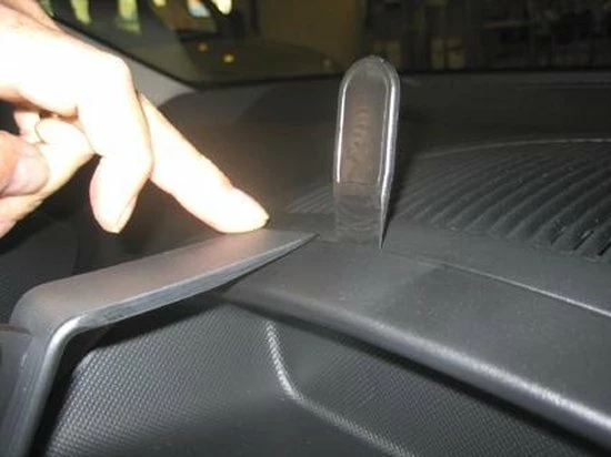 Brodit ProClip Peugeot 107/ Citroen C1/ Toyota Aygo 06-14 Center Mount 6 Brodit ProClip Peugeot 107/ Citroen C1/ Toyota Aygo 06-14 Center Mount - Image 4