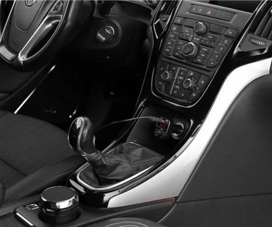 Merkloos Bluetooth FM Transmitter - Auto Lader - Carkit - Handsfree - MP3 - USB - SD Kaart - Snel Lader - Bluetooth Audio Receiver 7 Merkloos Bluetooth FM Transmitter - Auto Lader - Carkit - Handsfree - MP3 - USB - SD Kaart - Snel Lader - Bluetooth Audio Receiver - Image 5